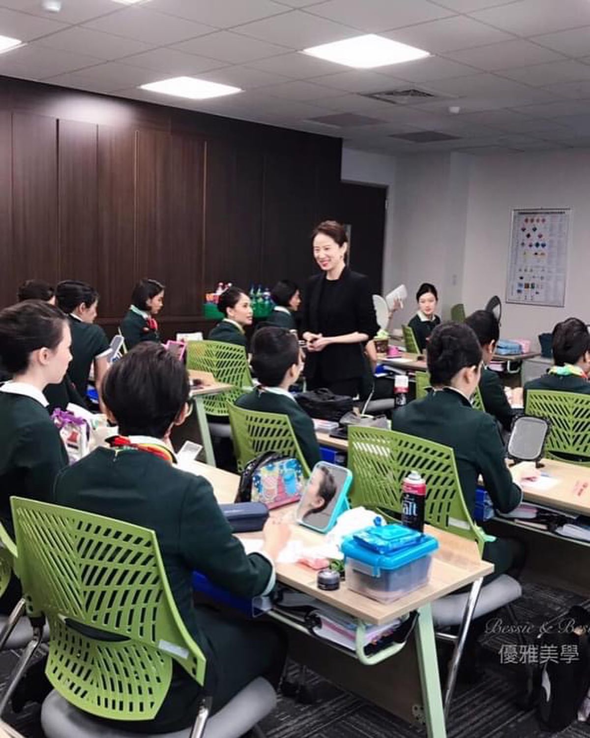 空服員企業專業形象管理課程照片 5